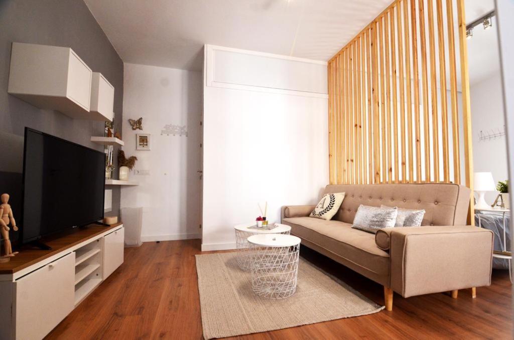 Alma S Home, Precioso Loft En Planta Primera Bollullos Par del Condado Kültér fotó